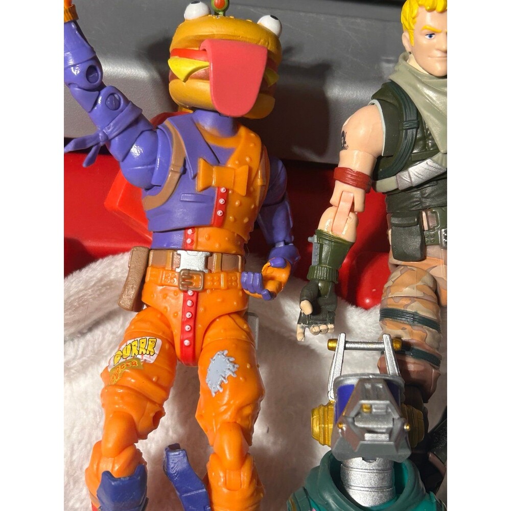 Fortnite - Picture 3 of 5